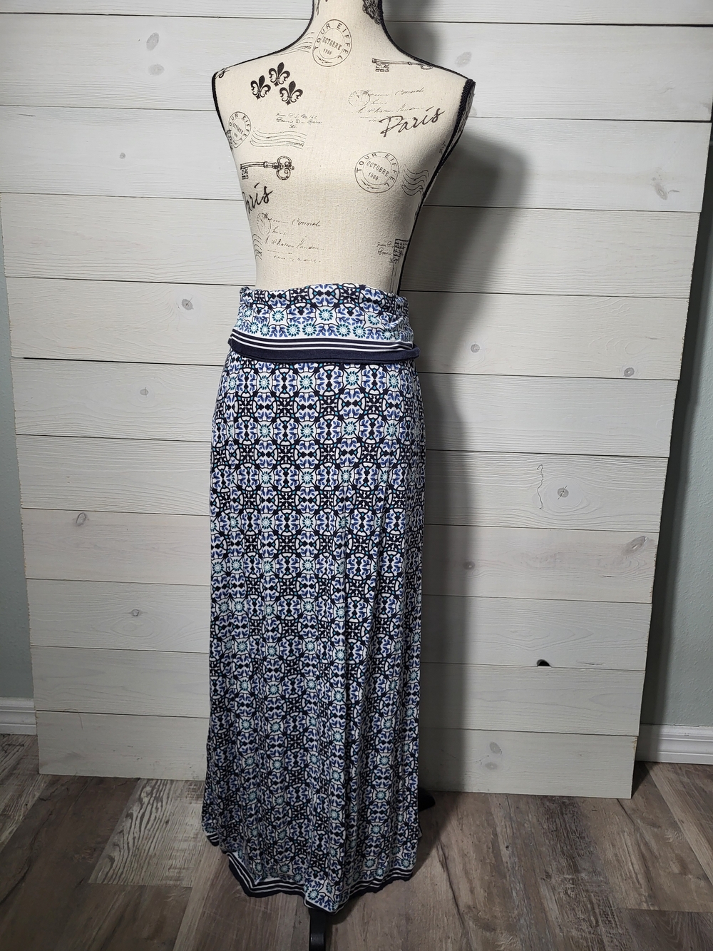 Max Studio Maxi Skirt Fold Over Waist Geometric BOHO Floral Coastal Nautical